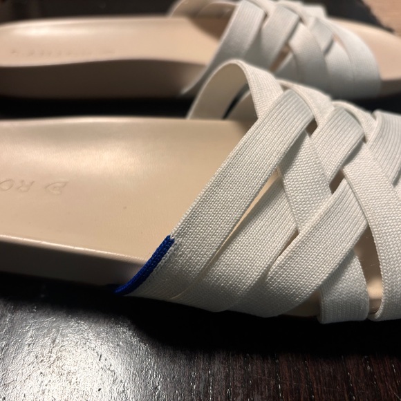 Sandals, the Slide, never worn, brand new.    Too small for me. - Picture 2 of 4